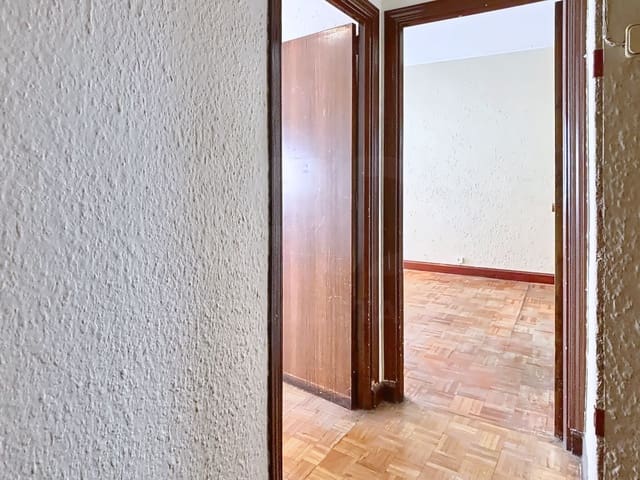 4 soverom Leilighet til salgs i Leon by - € 199 000 (Ref: 9994704)