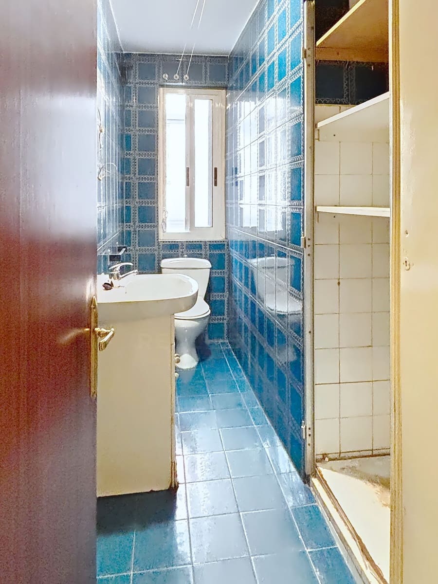 4 slaapkamer Appartement te koop in Leon stad - € 199.000 (Ref: 9994704)