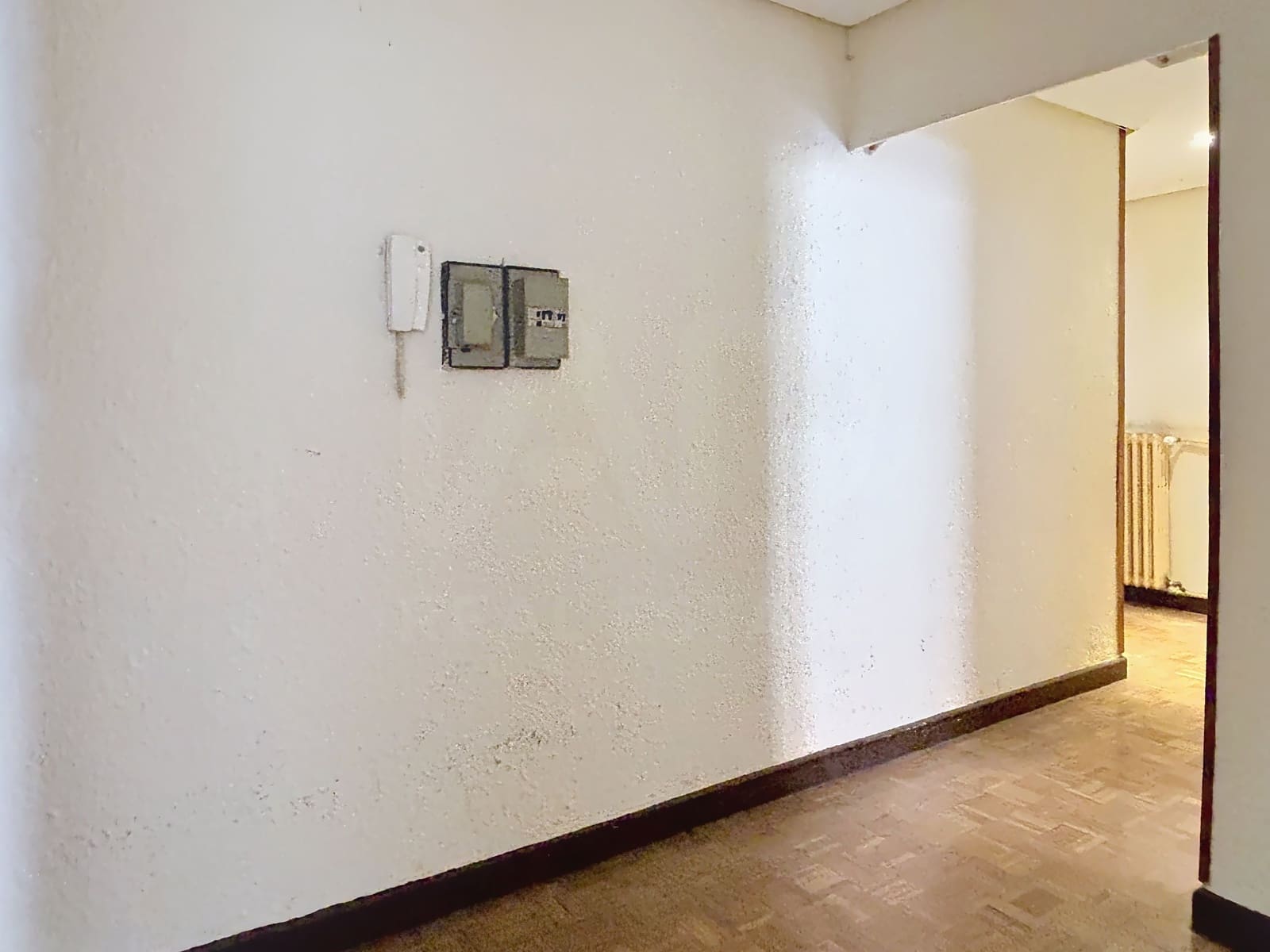 4 slaapkamer Appartement te koop in Leon stad - € 199.000 (Ref: 9994704)
