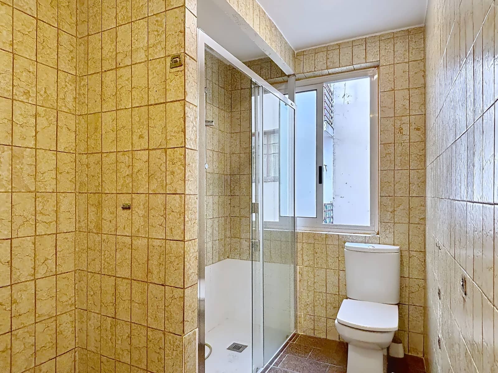 4 slaapkamer Appartement te koop in Leon stad - € 199.000 (Ref: 9994704)