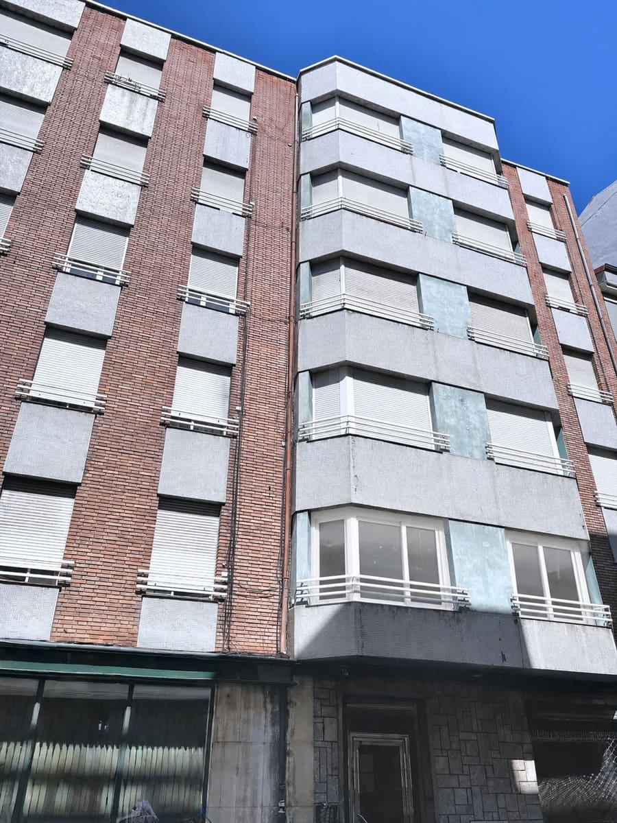 4 bedroom Apartment for sale in Leon city - € 199,000 (Ref: 9994704)