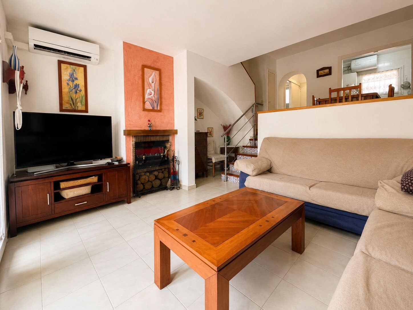 3 Zimmer Reihenhaus zu verkaufen in Girona Stadt mit Pool Garage - 397.000 € (Ref: 9994705)