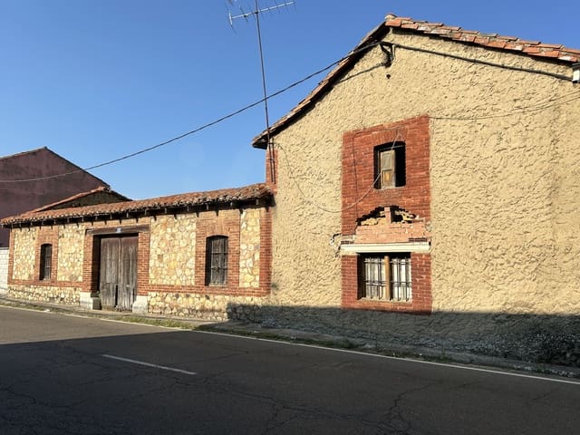 Commercieel te koop in Cuadros - € 69.000 (Ref: 9994707)