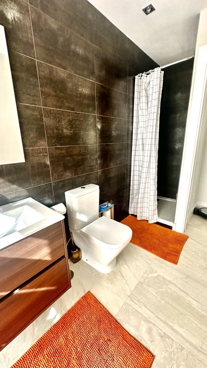 5 chambre Maison de Ville à vendre à Leon ville avec garage - 510 000 € (Ref: 9994708)