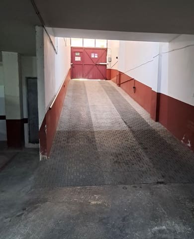 Garaje en Orihuela ciudad, Orihuela en venta - 29.950 € (Ref: 9995369)