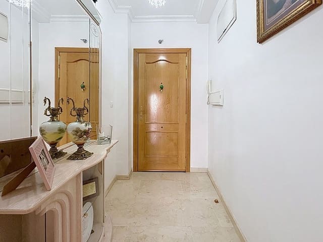 Apartamento de 2 habitaciones en Pinos Puente en venta - 99.900 € (Ref: 9995372)