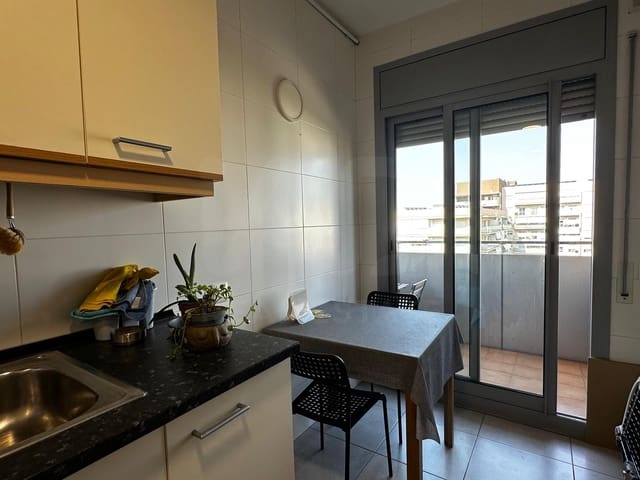 3 soverom Leilighet til salgs i Barberà del Vallès med svømmebasseng garasje - € 350 000 (Ref: 9995422)