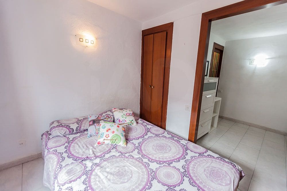 1 soverom Leilighet til salgs i Barcelona by - € 159 000 (Ref: 9995423)