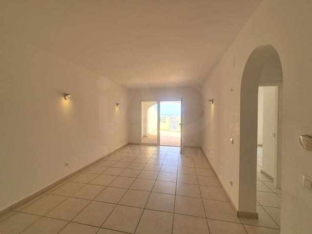 3 soveværelse Lejlighed til salg i Dénia med swimmingpool - € 269.000 (Ref: 9995425)