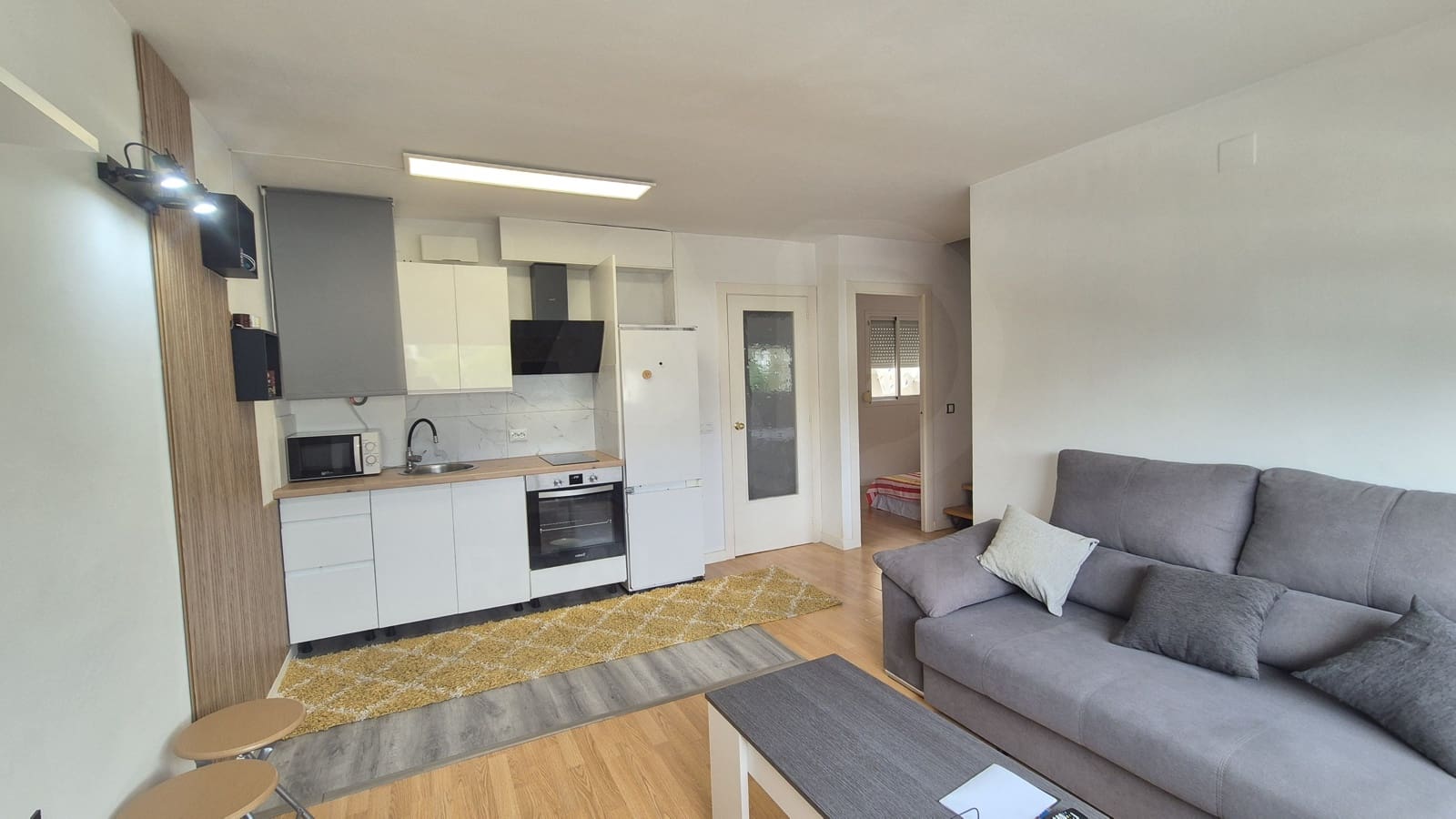 2 soveværelse Lejlighed til salg i El Vendrell med swimmingpool garage - € 196.000 (Ref: 9995804)