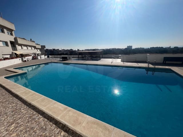 2 soveværelse Lejlighed til salg i El Vendrell med swimmingpool garage - € 196.000 (Ref: 9995804)