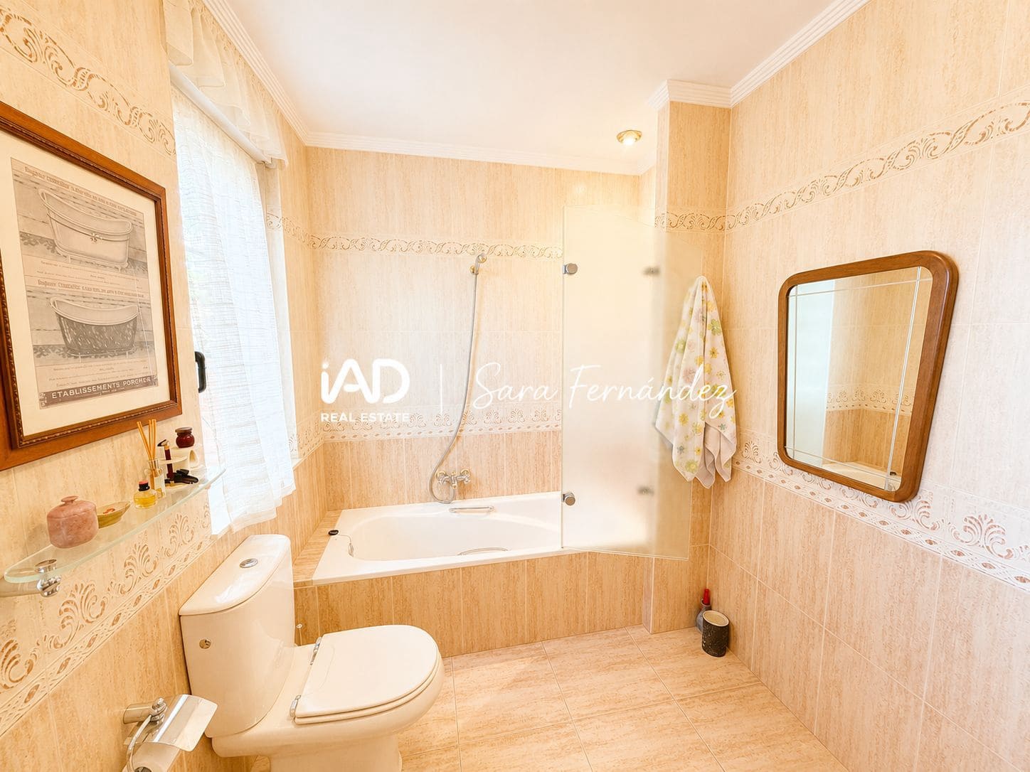 Casa de 3 habitaciones en Sariegos en venta con garaje - 245.000 € (Ref: 9996308)