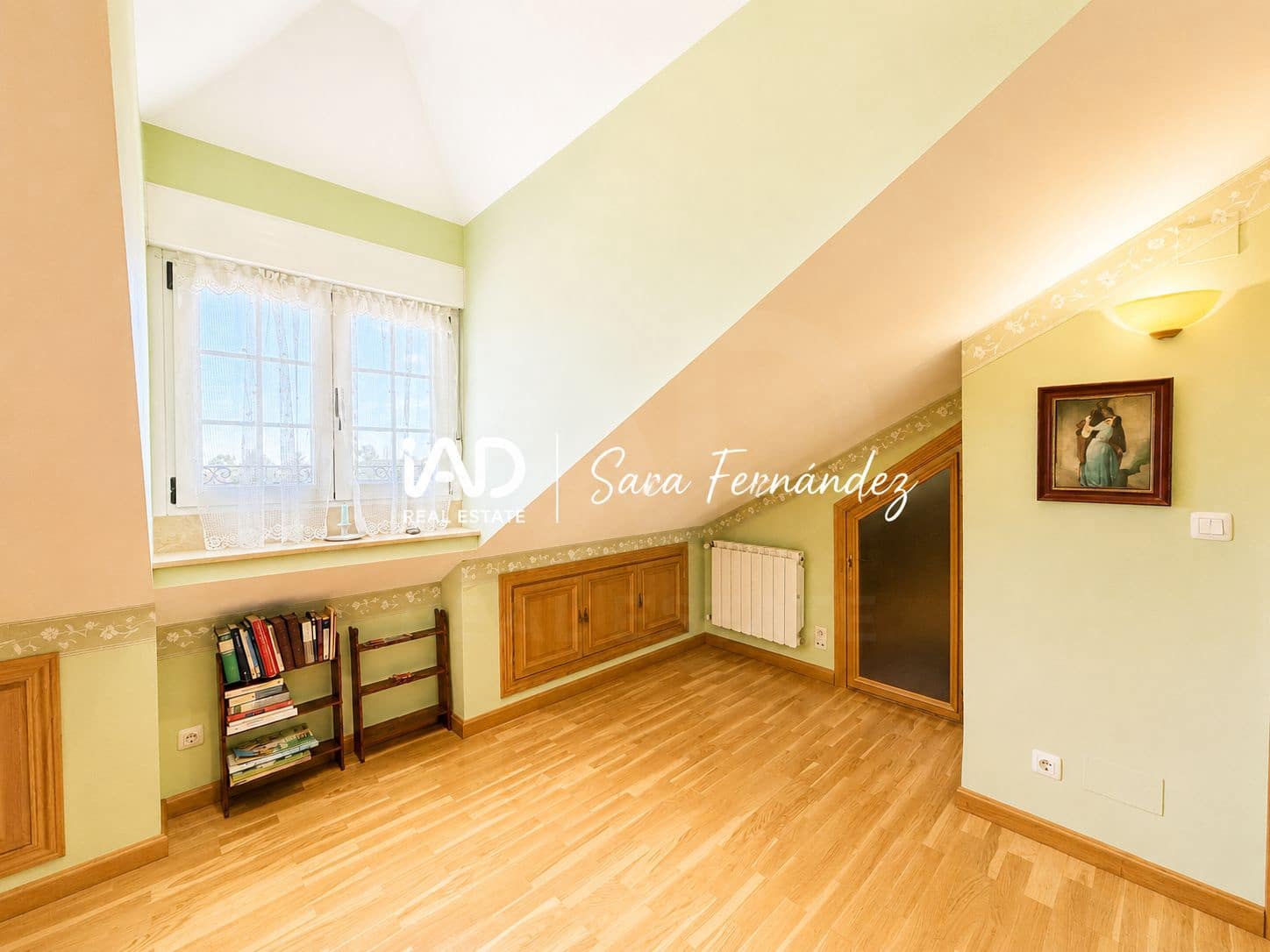 Casa de 3 habitaciones en Sariegos en venta con garaje - 245.000 € (Ref: 9996308)