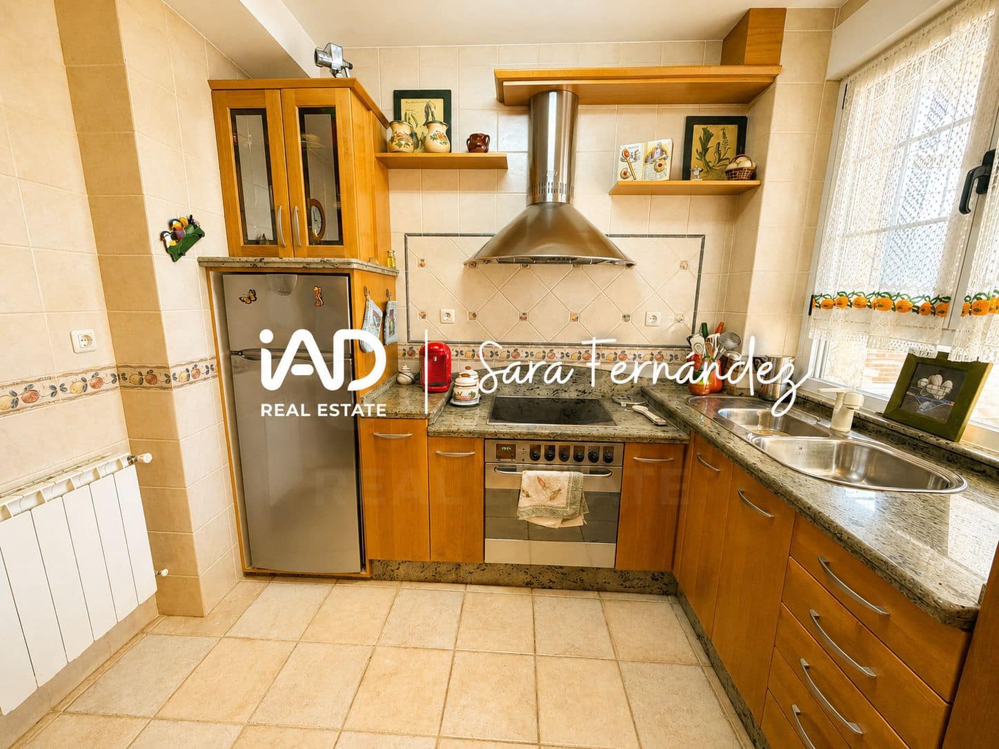 Casa de 3 habitaciones en Sariegos en venta con garaje - 245.000 € (Ref: 9996308)