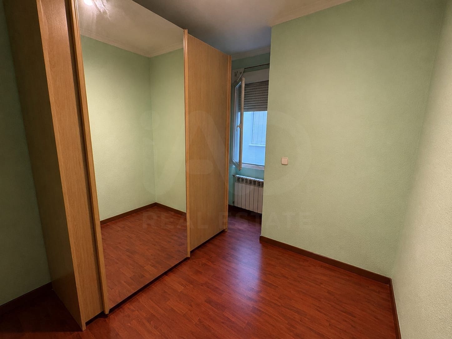 3 soveværelse Lejlighed til salg i Madrid by - € 470.000 (Ref: 9996315)
