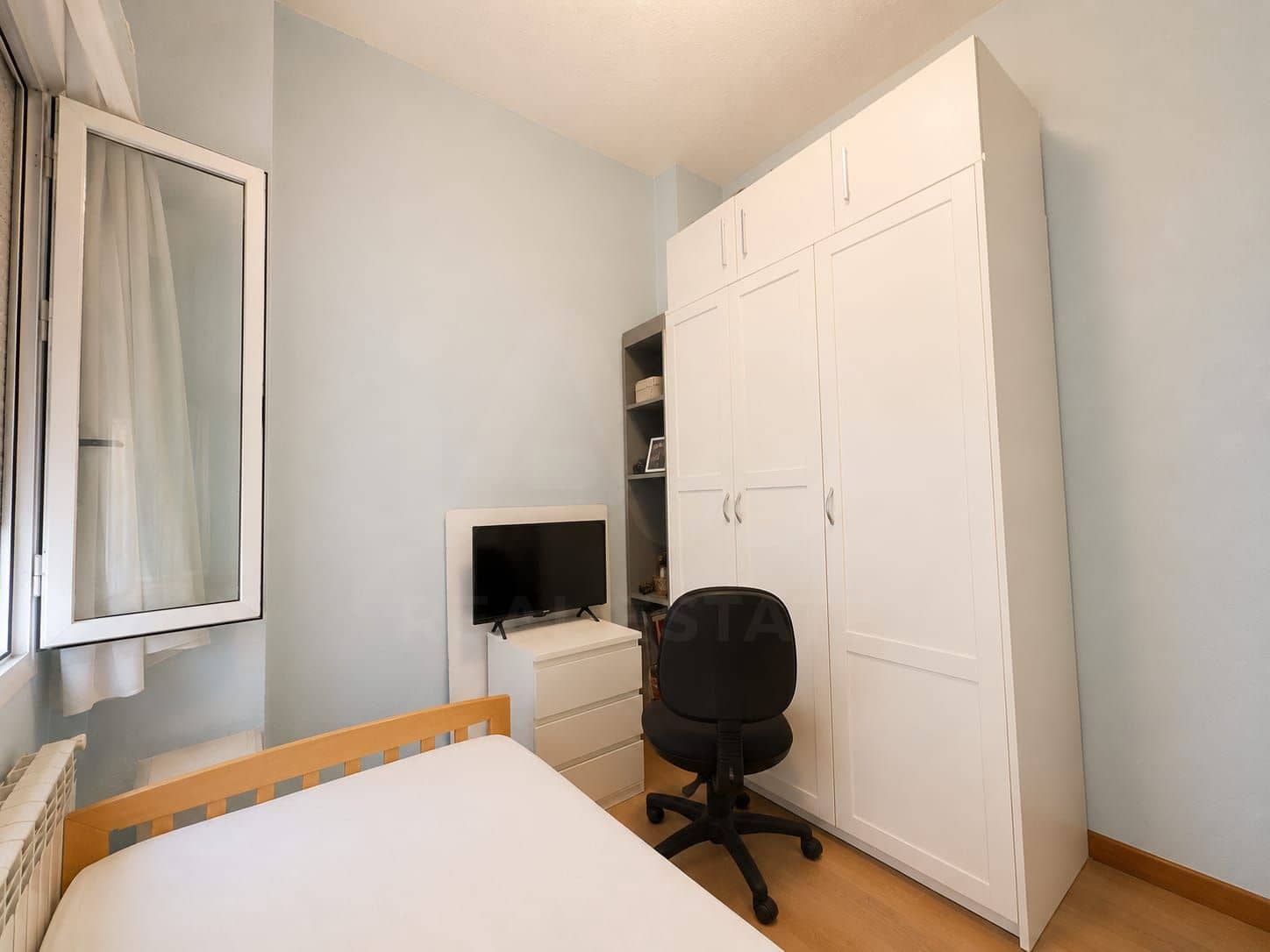 3 soveværelse Lejlighed til salg i Madrid by - € 470.000 (Ref: 9996315)