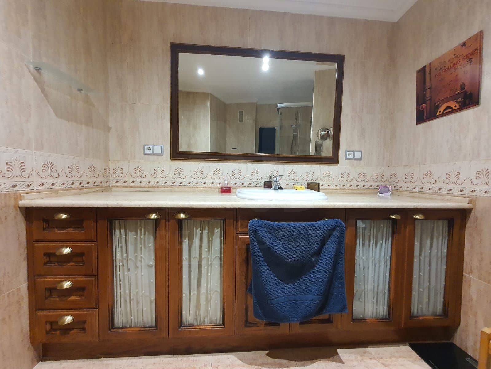 2 Zimmer Apartment zu vermieten in Leon Stadt - 700 € (Ref: 9996317)