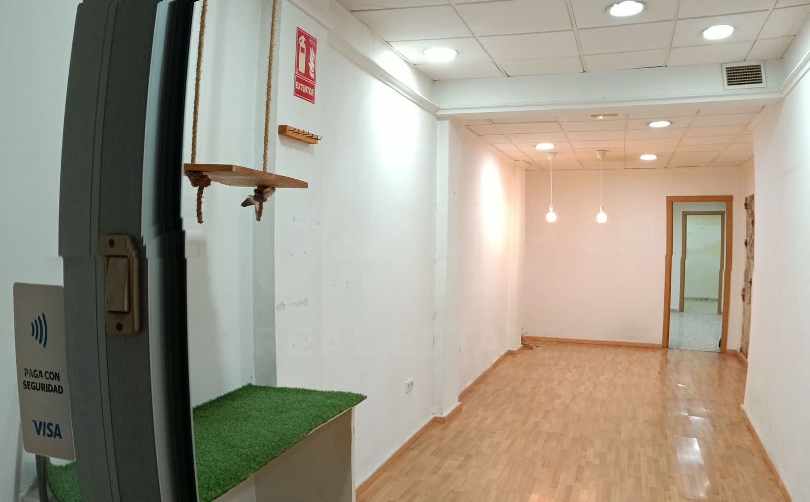 Comercial para arrendar em Alicante cidade - 500 € (Ref: 9996318)