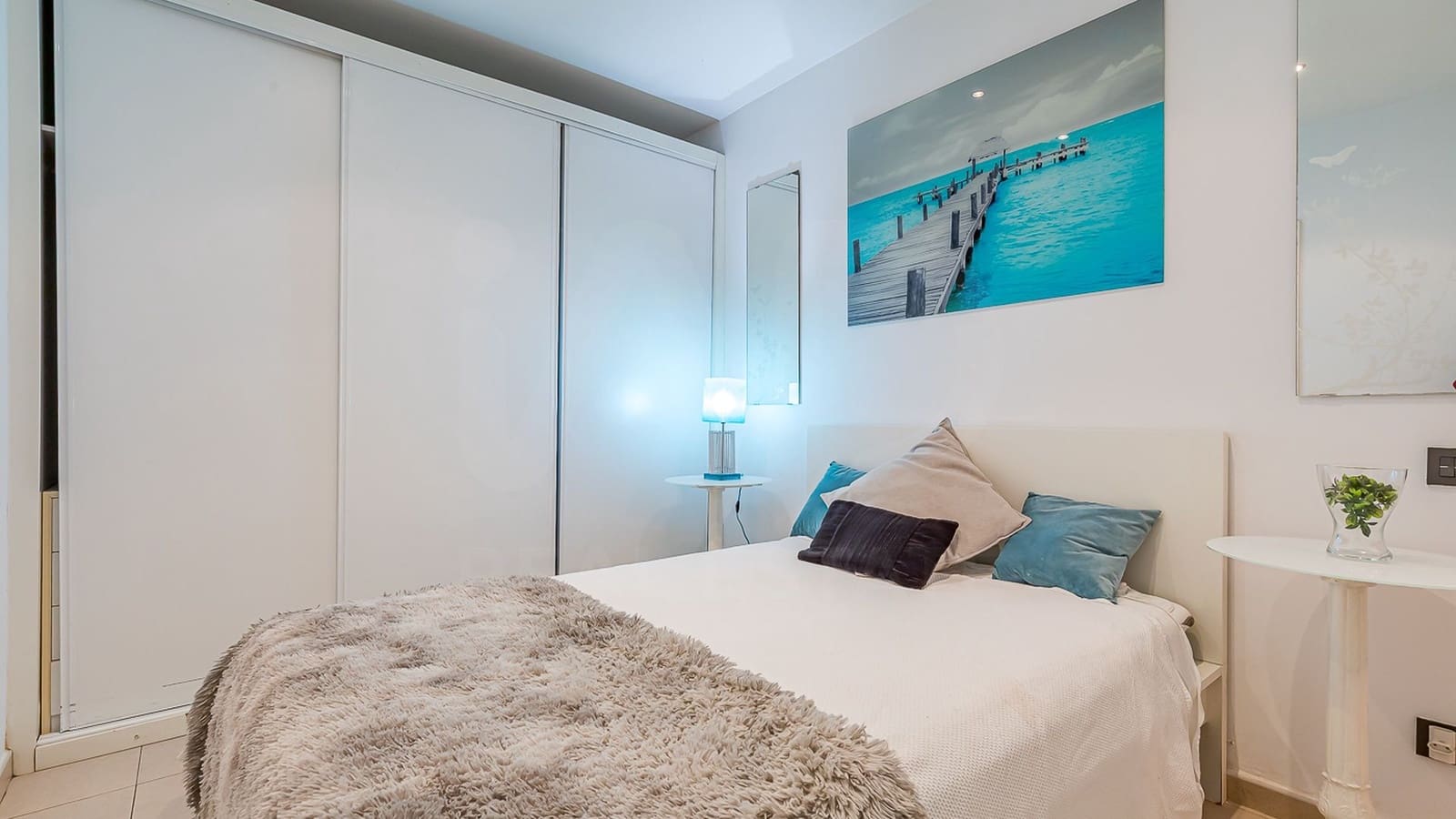 2 soveværelse Lejlighed til leje i Madrid by - € 1.900 (Ref: 9996319)