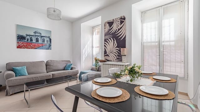 2 soveværelse Lejlighed til leje i Madrid by - € 1.900 (Ref: 9996319)
