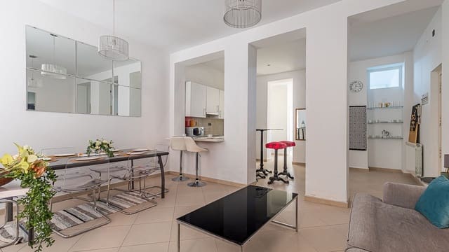 2 soveværelse Lejlighed til leje i Madrid by - € 1.900 (Ref: 9996319)