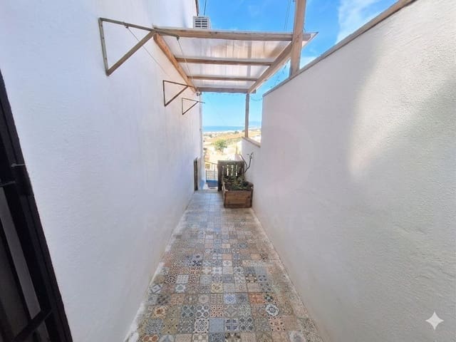 3 soveværelse Byhus til salg i Vélez-Málaga med garage - € 400.000 (Ref: 9996540)