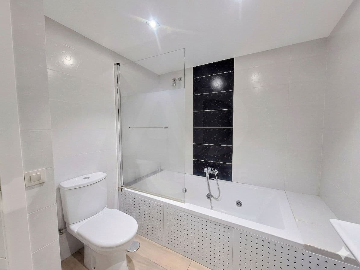 3 soveværelse Byhus til salg i Velez-Malaga med garage - € 400.000 (Ref: 9996540)