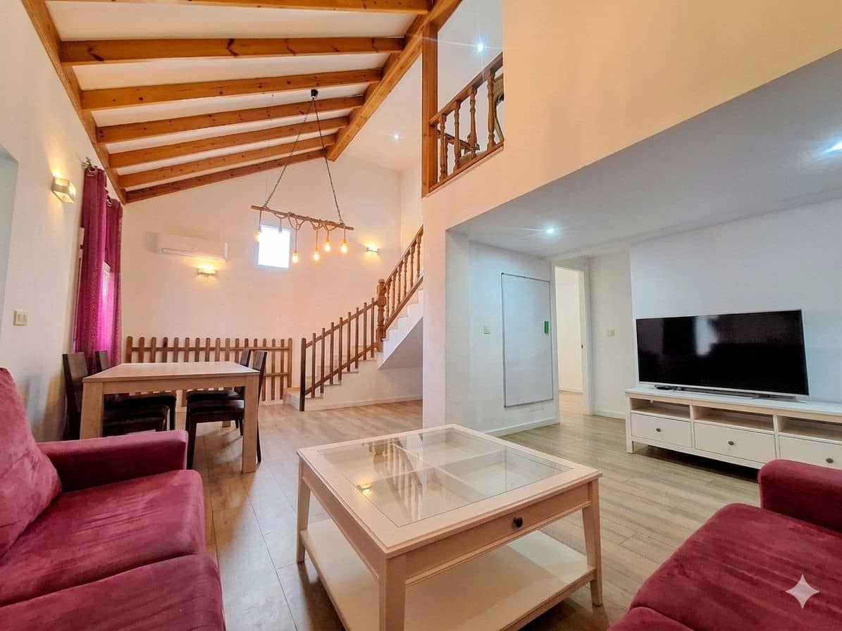 3 soveværelse Byhus til salg i Velez-Malaga med garage - € 400.000 (Ref: 9996540)