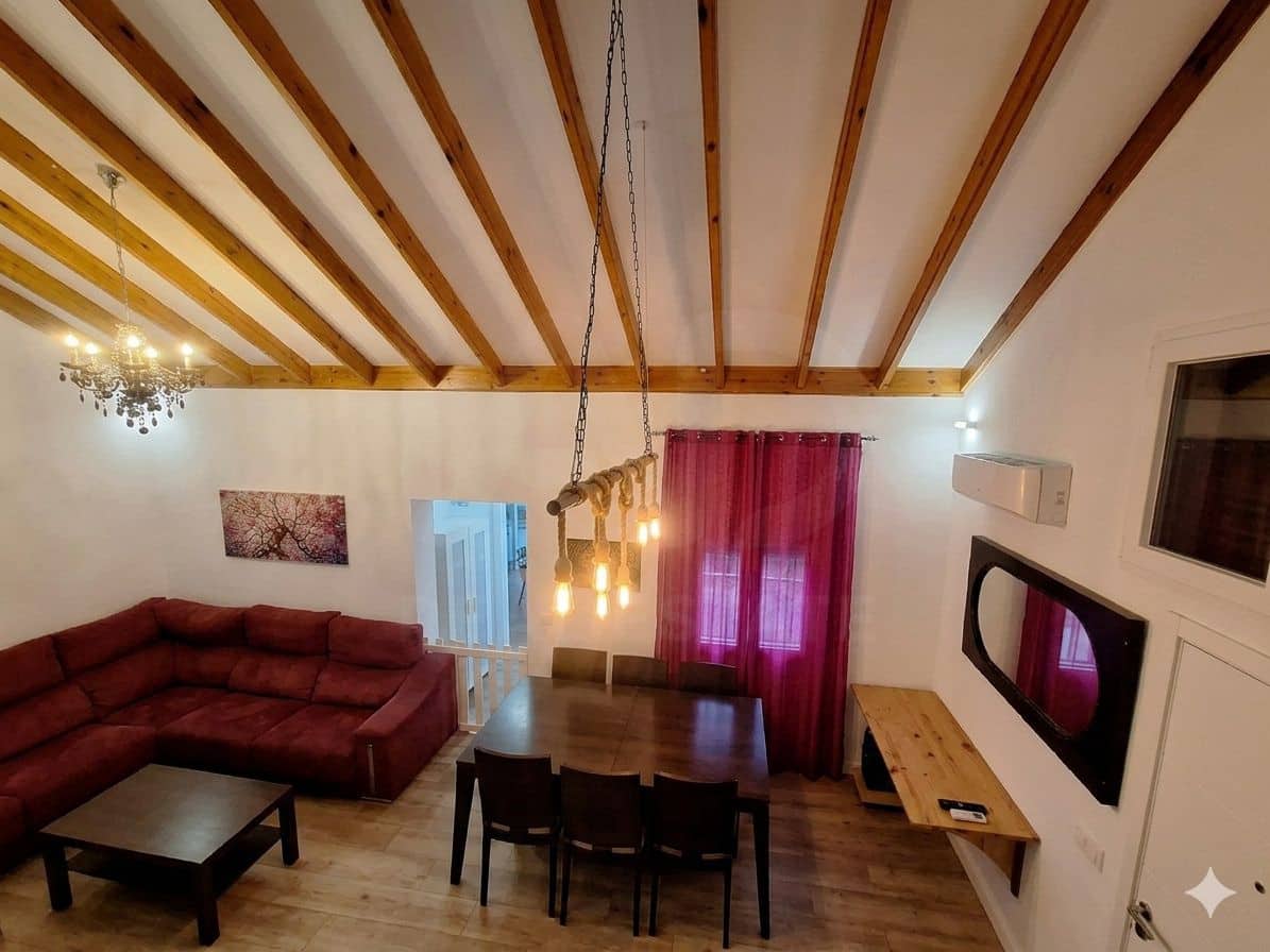 3 soveværelse Byhus til salg i Velez-Malaga med garage - € 400.000 (Ref: 9996540)