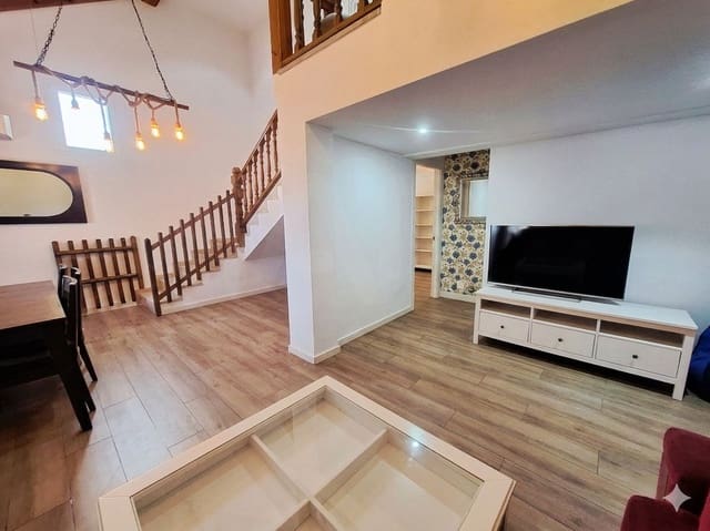 3 soveværelse Byhus til salg i Vélez-Málaga med garage - € 400.000 (Ref: 9996540)