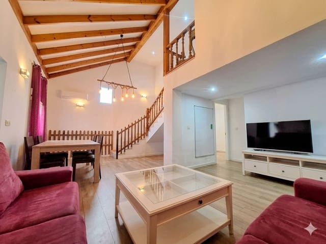 3 soveværelse Byhus til salg i Vélez-Málaga med garage - € 400.000 (Ref: 9996540)