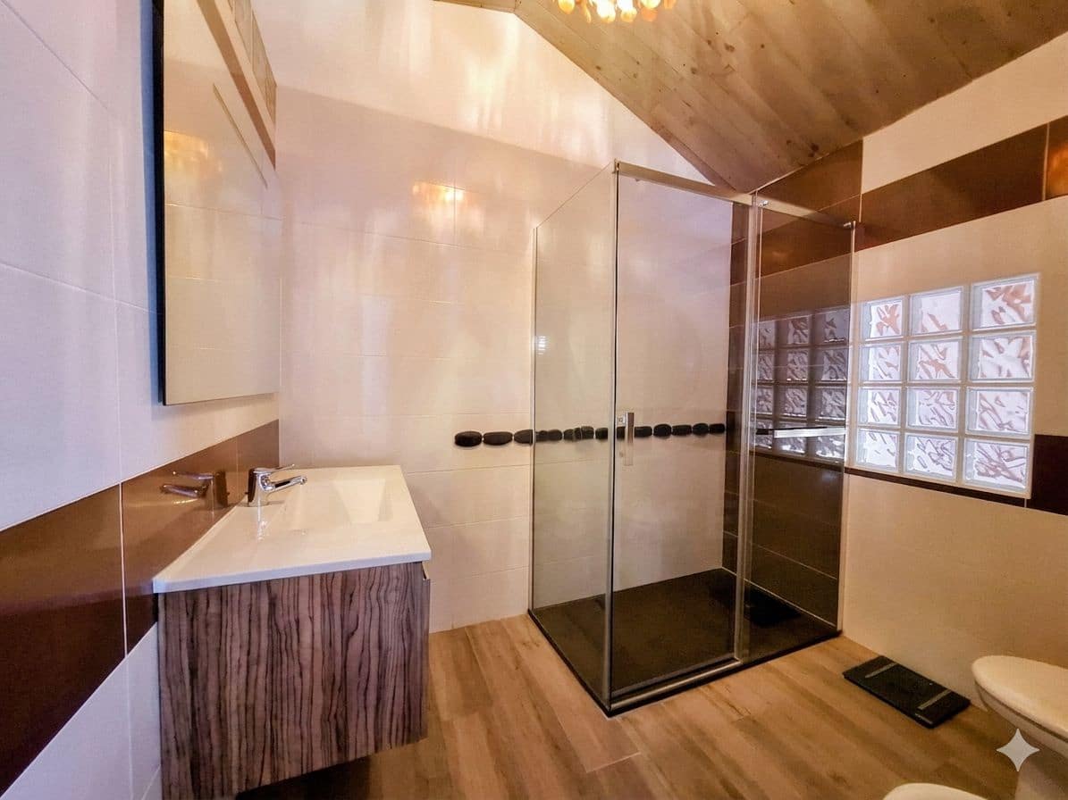 3 soveværelse Byhus til salg i Velez-Malaga med garage - € 400.000 (Ref: 9996540)