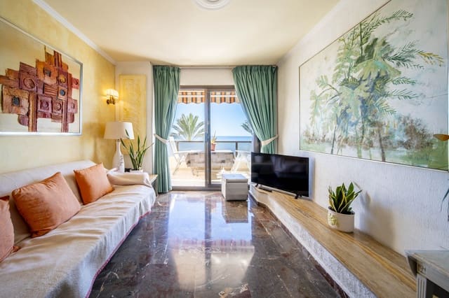 Apartamento de 3 habitaciones en Playa de los Boliches, Fuengirola en venta - 650.000 € (Ref: 9996544)