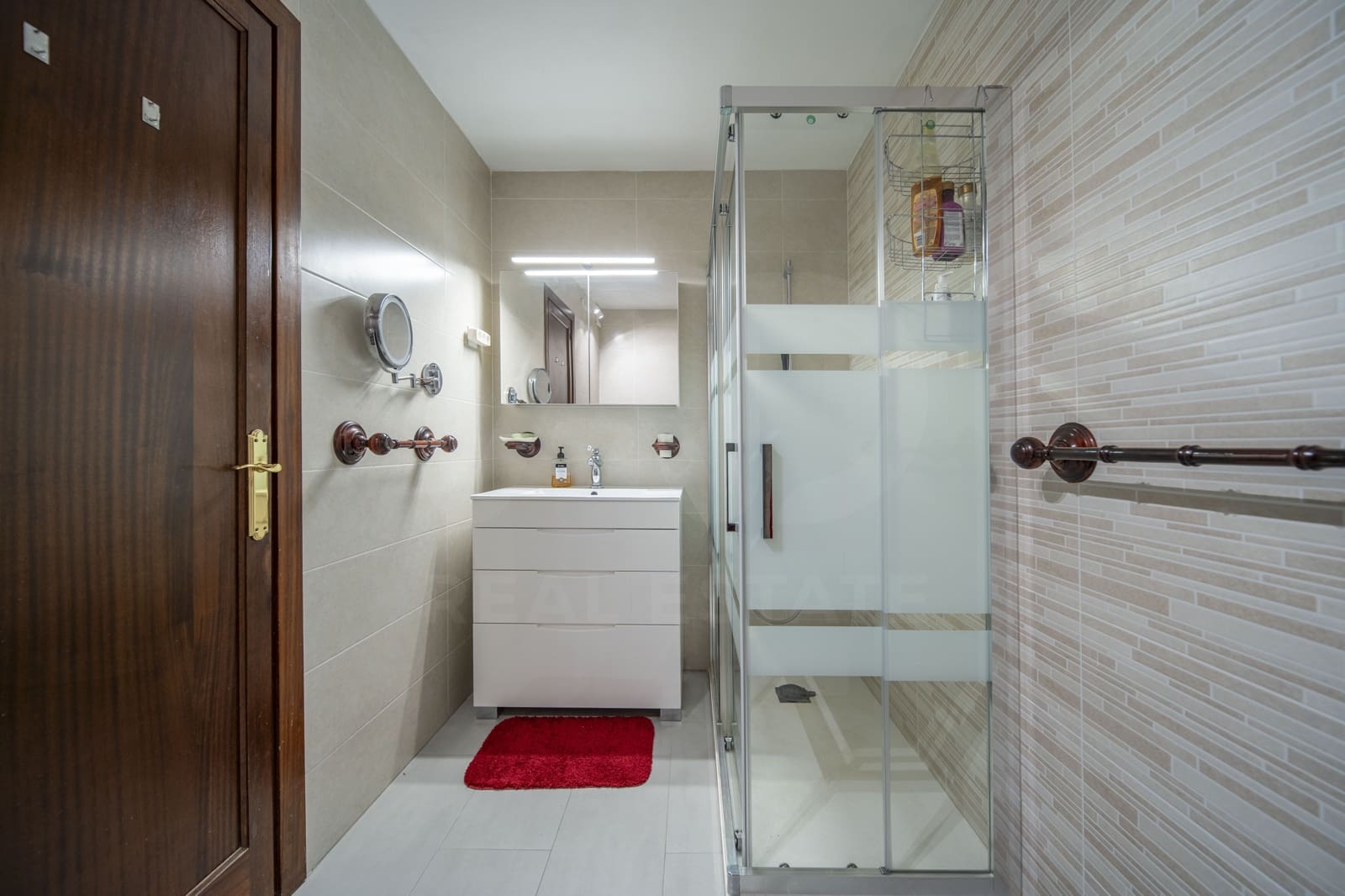 Apartamento de 3 habitaciones en Fuengirola en venta - 650.000 € (Ref: 9996544)
