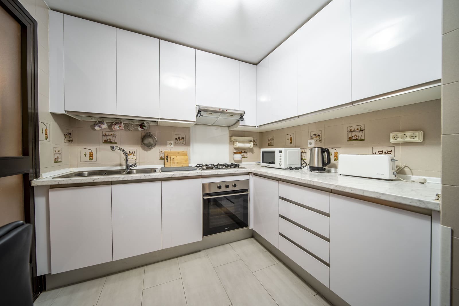 Apartamento de 3 habitaciones en Fuengirola en venta - 650.000 € (Ref: 9996544)