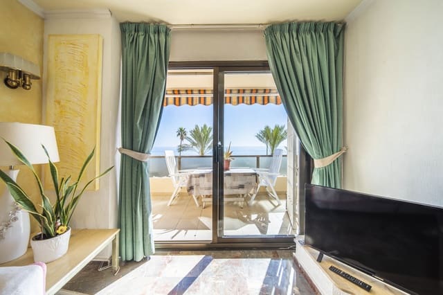 Apartamento de 3 habitaciones en Playa de los Boliches, Fuengirola en venta - 650.000 € (Ref: 9996544)