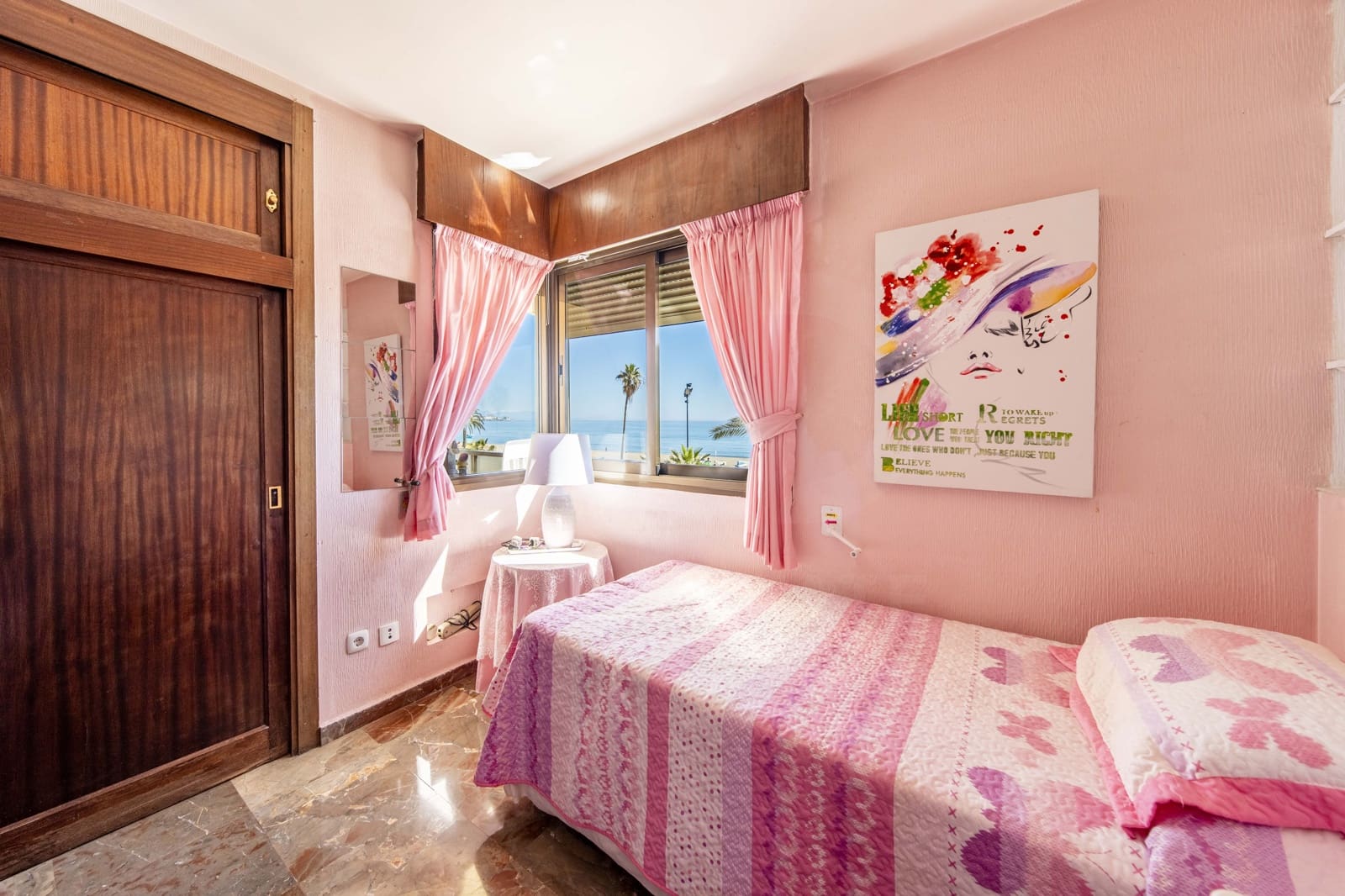 Apartamento de 3 habitaciones en Fuengirola en venta - 650.000 € (Ref: 9996544)