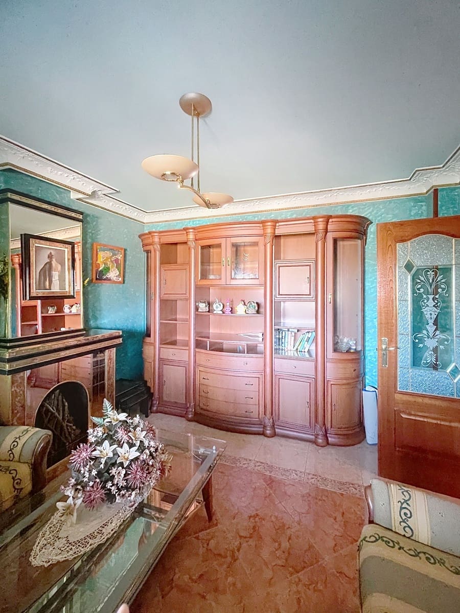 6 chambre Finca/Maison de Campagne à vendre à Valle de Mena avec piscine garage - 479 000 € (Ref: 9996545)