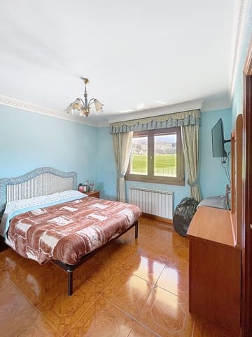 6 chambre Finca/Maison de Campagne à vendre à Valle de Mena avec piscine garage - 479 000 € (Ref: 9996545)