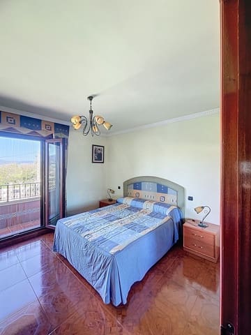 6 chambre Finca/Maison de Campagne à vendre à Valle de Mena avec piscine garage - 479 000 € (Ref: 9996545)