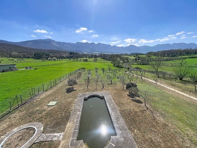 6 chambre Finca/Maison de Campagne à vendre à Valle de Mena avec piscine garage - 479 000 € (Ref: 9996545)