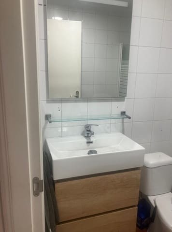 2 bedroom Apartment for sale in Vitoria-Gasteiz - € 205,000 (Ref: 9997144)
