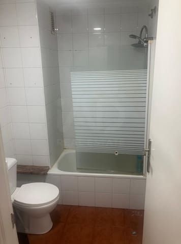 2 bedroom Apartment for sale in Vitoria-Gasteiz - € 205,000 (Ref: 9997144)