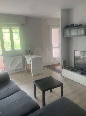 2 bedroom Apartment for sale in Vitoria-Gasteiz - € 205,000 (Ref: 9997144)