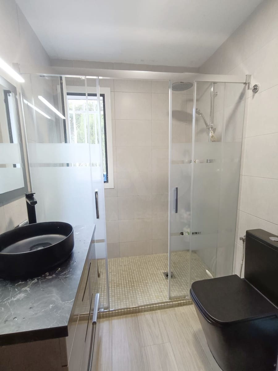 Chalet de 3 habitaciones en Calafat en venta con piscina - 650.000 € (Ref: 9997826)
