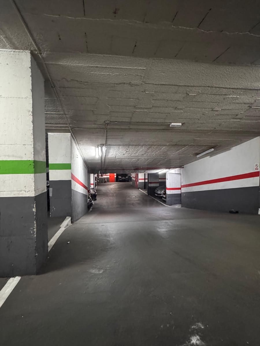 Garagem para venda em Madrid cidade - 42 990 € (Ref: 9997830)