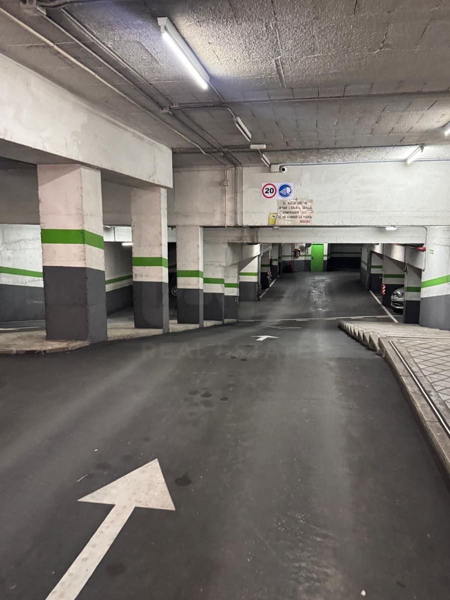Garagem para venda em Madrid cidade - 42 990 € (Ref: 9997830)