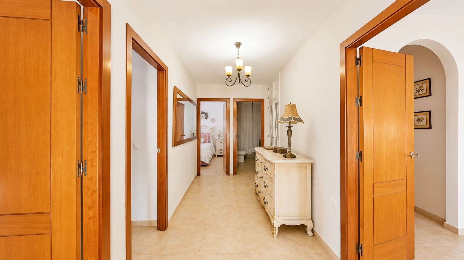 Casa de 6 habitaciones en Córdoba ciudad en venta con piscina garaje - 630.000 € (Ref: 9997831)