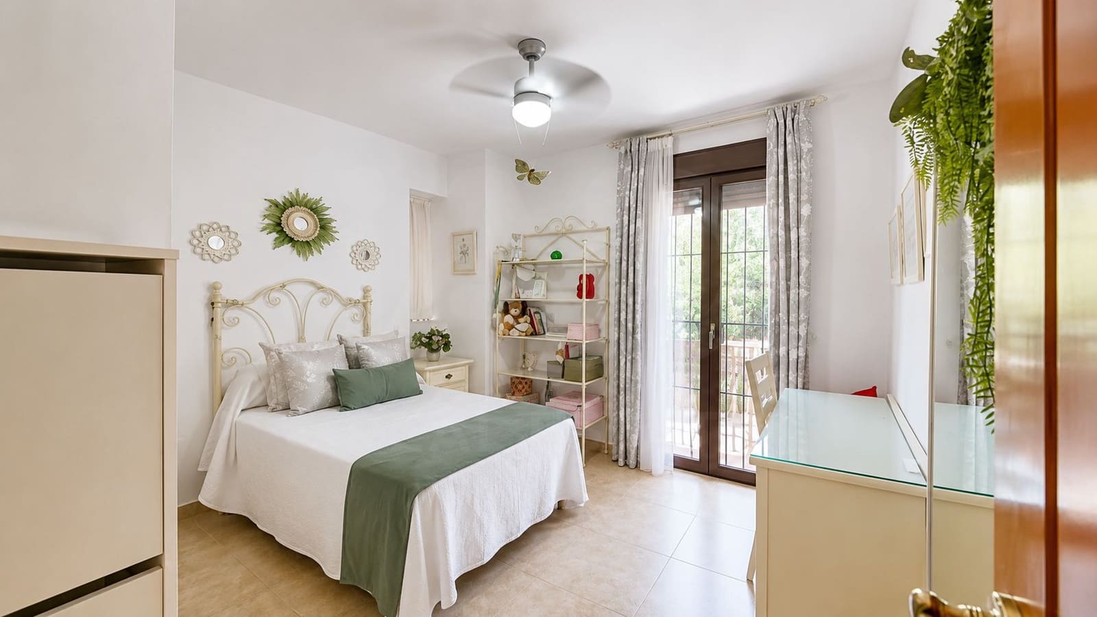 Casa de 6 habitaciones en Córdoba ciudad en venta con piscina garaje - 630.000 € (Ref: 9997831)