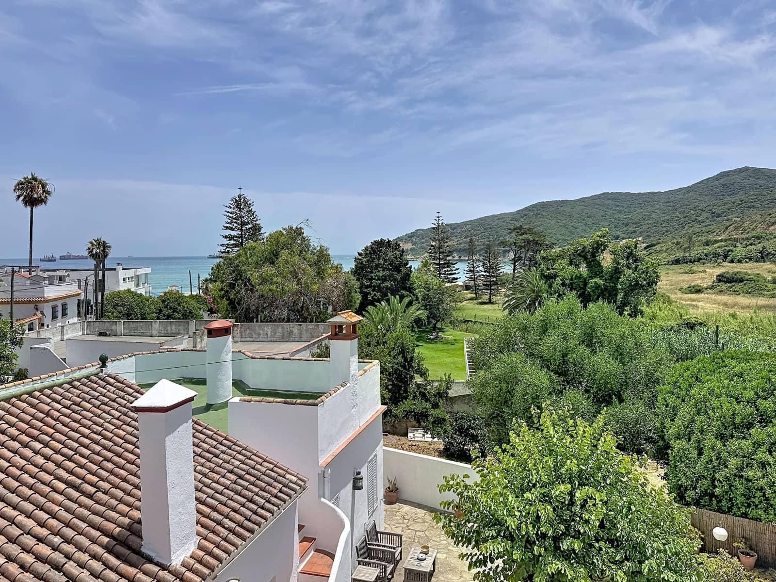 5 sovrum Villa till salu i Algeciras med garage - 575 000 € (Ref: 9997836)